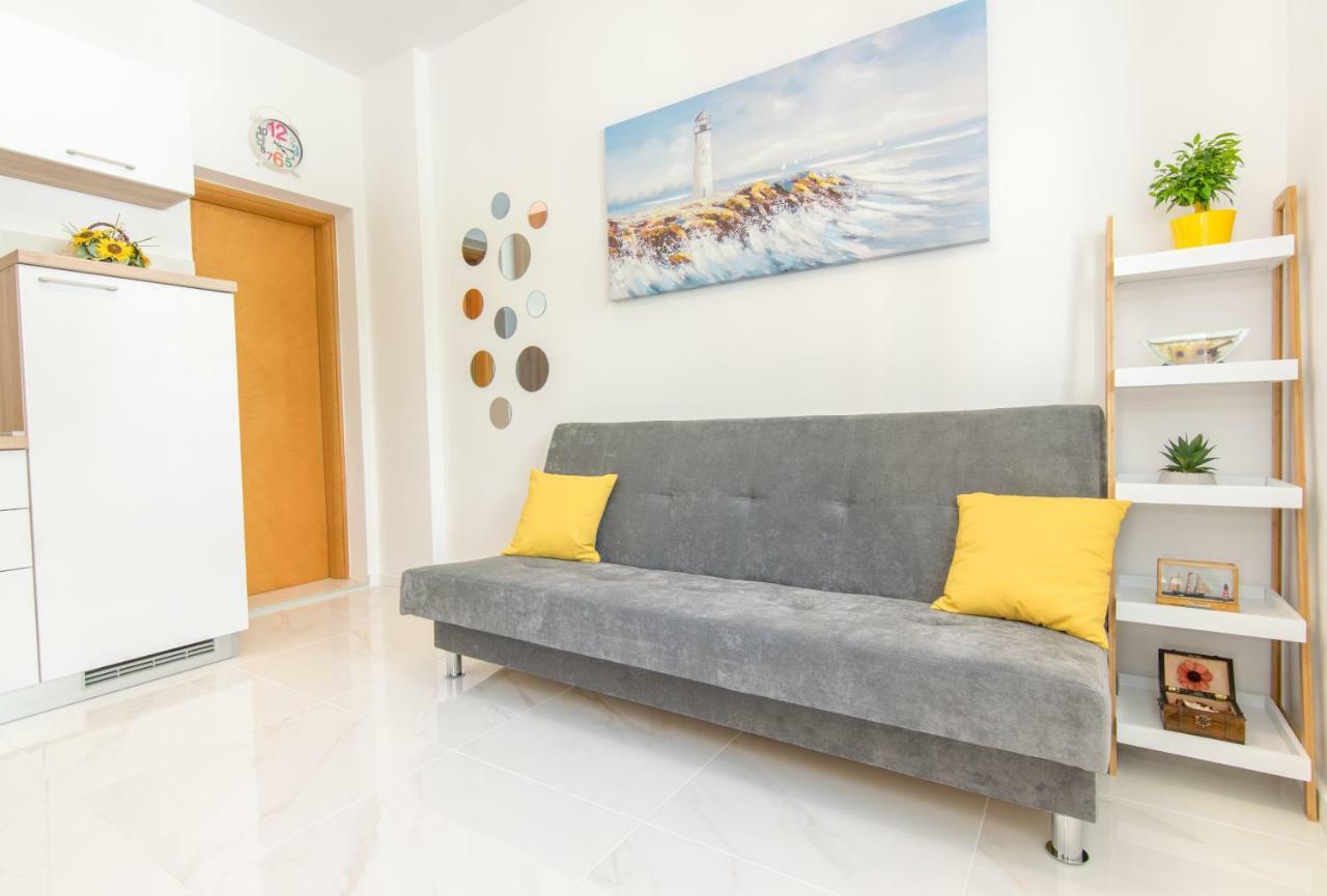 Apartment Holiday ماكارسكا المظهر الخارجي الصورة