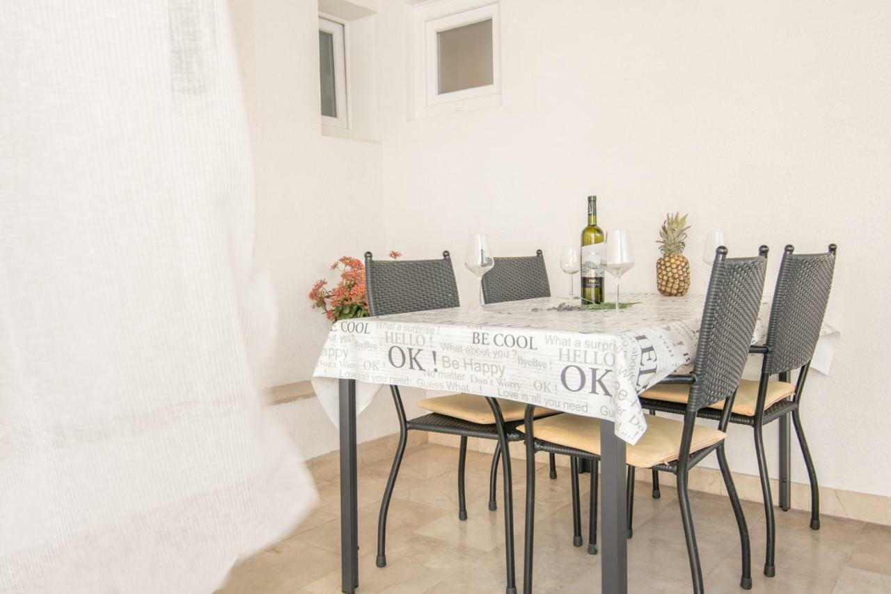 Apartment Holiday ماكارسكا المظهر الخارجي الصورة